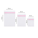 Kit 3 Saquinhos Protetores Para Lavagem De Roupas Delicadas Cor Branco